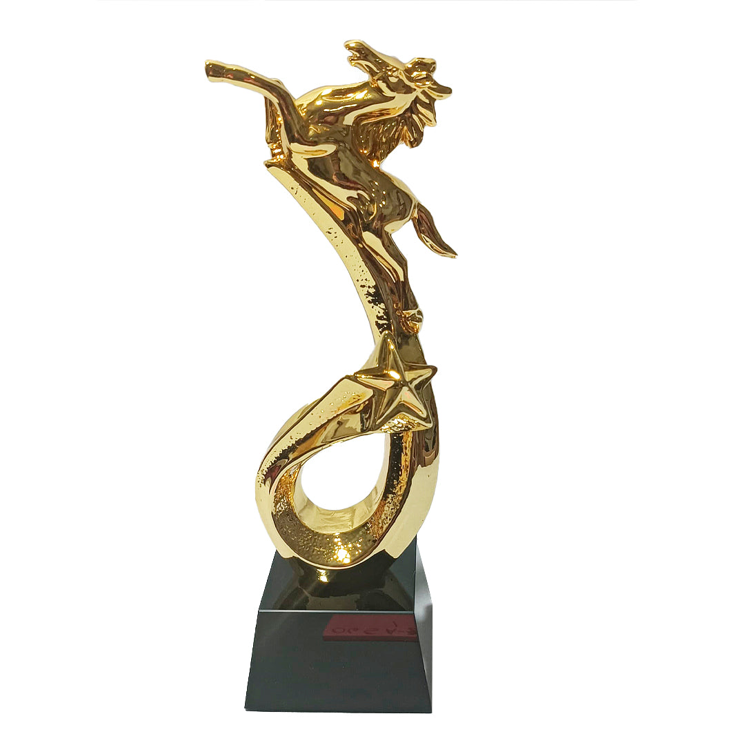 TROFEO DORADO CON FO